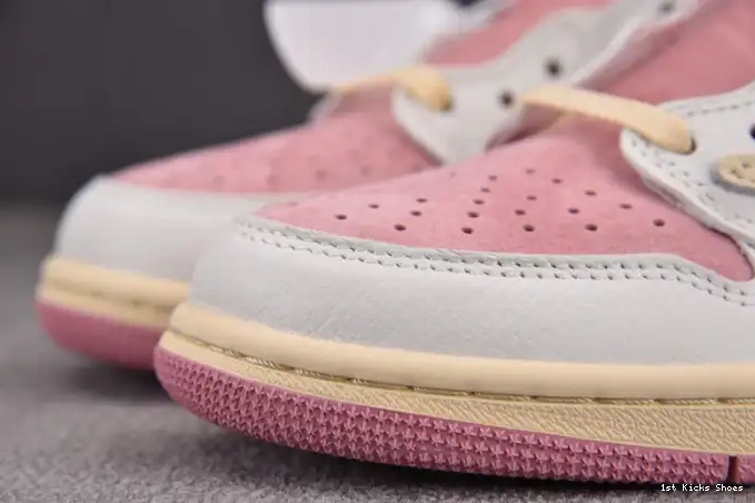 1st Kicks Shoes DM7866-600 AJ OG SP Travis 1 Low Scott x 0617